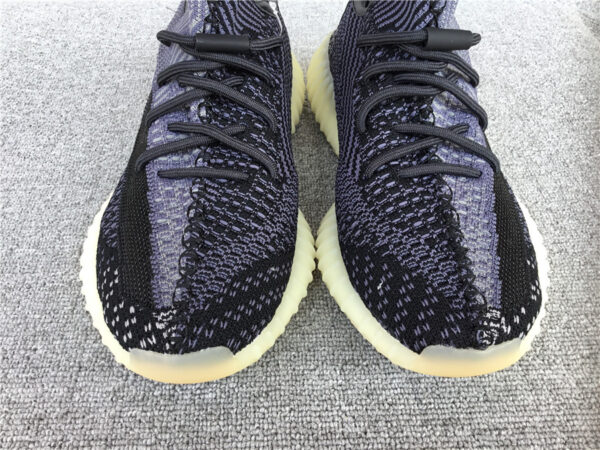 Yeezy Boost Yecheil Non-Reflective - Image 10