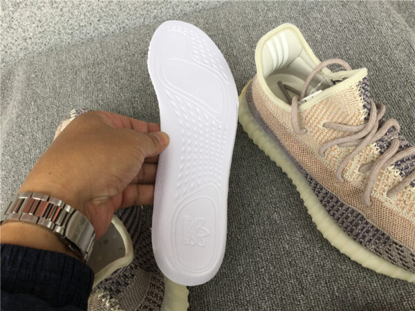 Yeezy Boost Ash Pearl - Image 14