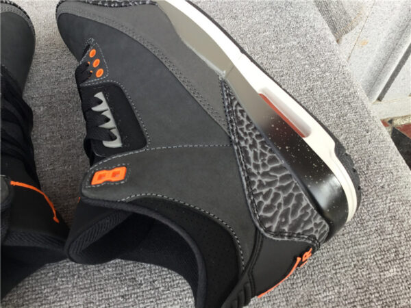 Air Jordan 3 Retro GS 'Fear' - Image 13