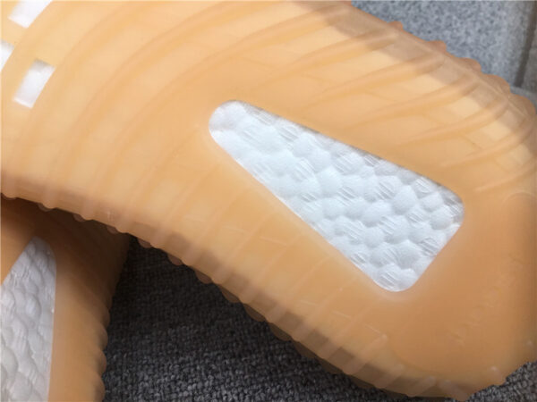 Yeezy Boost Kids 'Clay' - Image 21