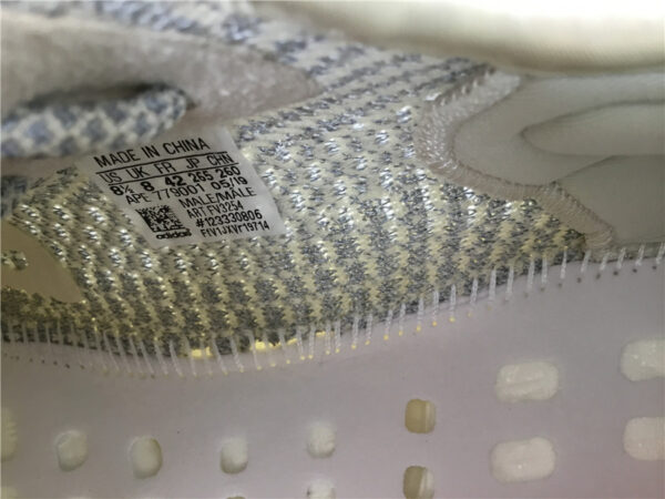 Yeezy Boost Lundmark Reflective' - Image 19