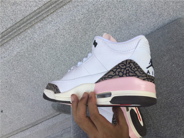 Air Jordan 3 WMNS Atmosphere - Image 18