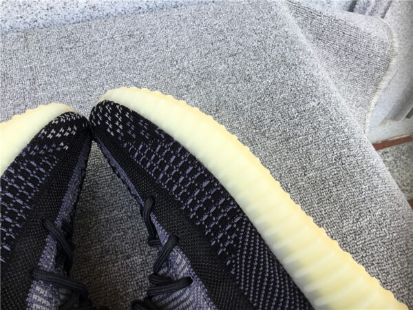 Yeezy Boost Yecheil Non-Reflective - Image 7