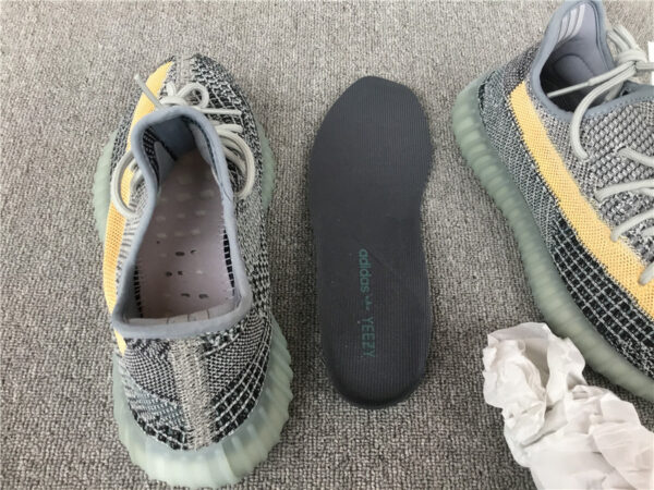 Yeezy Coconut Ash Blue - Image 21