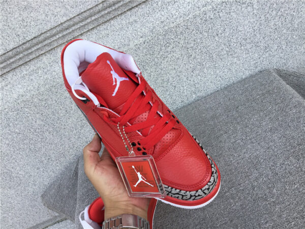 Air Jordan 3“Varsity Red - Image 24