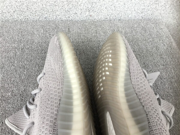 Yeezy Boost 'Tail Light' - Image 19