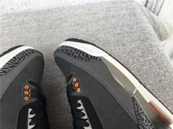 Air Jordan 3 Retro GS 'Fear' - Image 16