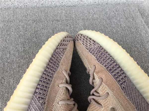 Yeezy Boost Ash Pearl - Image 16