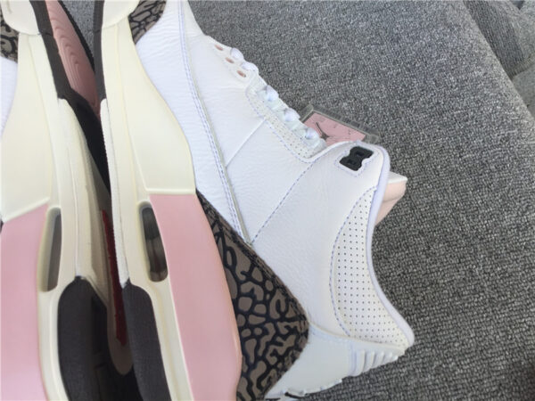 Air Jordan 3 WMNS Atmosphere - Image 22