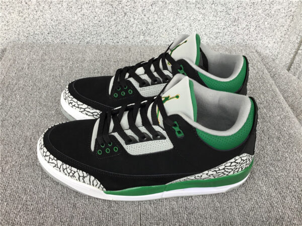 Air Jordan GS 'Pine Green' - Image 23