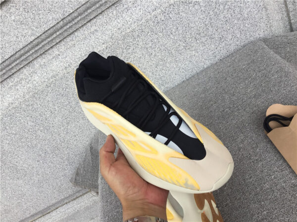Ad Yeezy White Yellow - Image 25