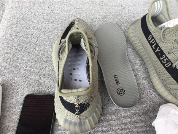 Yeezy Granite Black - Image 5