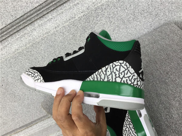 Air Jordan GS 'Pine Green' - Image 26