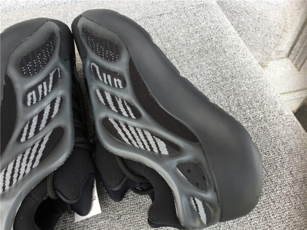 Yeezy Boost Alvah Dark - Image 28