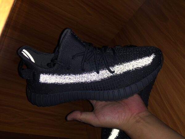 Yeezy Boost Kids 'Onyx' - Image 24