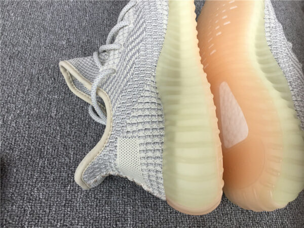 Yeezy Boost Lundmark Reflective' - Image 13