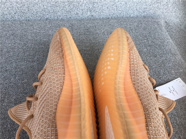 Yeezy Boost Kids 'Clay' - Image 25