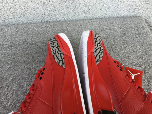 Air Jordan 3“Varsity Red - Image 26