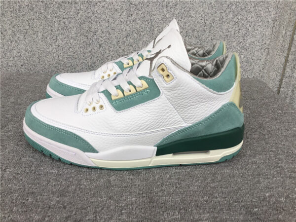 Air Jordan 3 Retro "Mars Stone" - Image 18