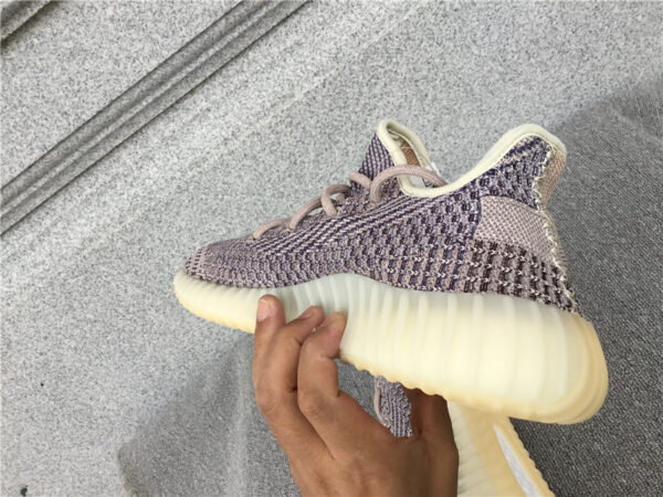 Yeezy Boost Ash Pearl - Image 6