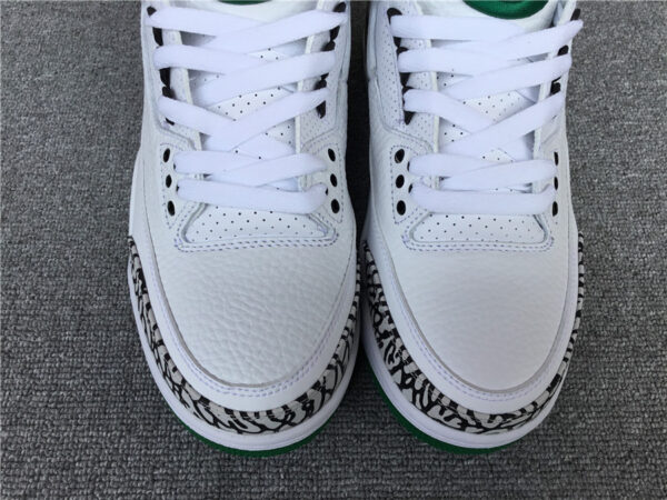Air Jordan 3 Retro 'Oregon Ducks' - Image 26