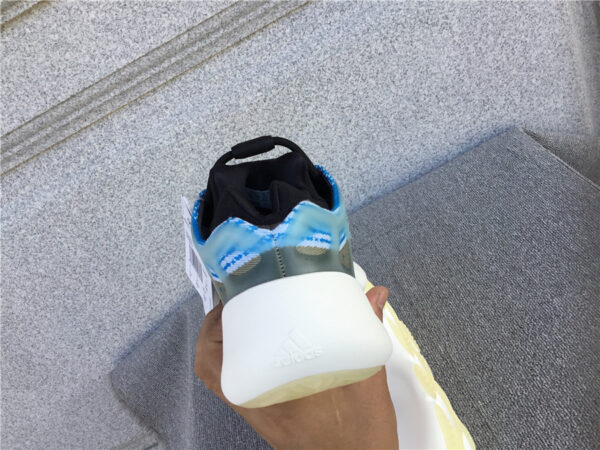 Yeezy Boost Arzareth Blue Aurora - Image 37