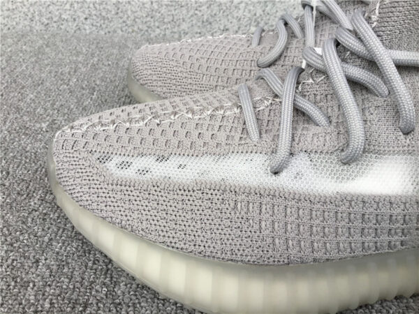 Yeezy Boost 'Tail Light' - Image 23
