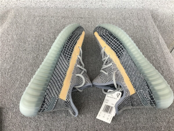 Yeezy Coconut Ash Blue - Image 26
