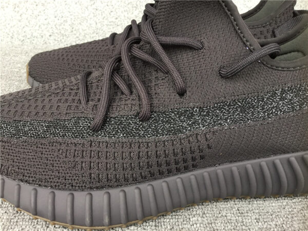 Yeezy Boost Kids 'Onyx' - Image 29
