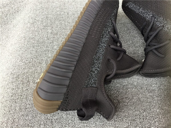 Yeezy Boost Kids 'Onyx' - Image 31