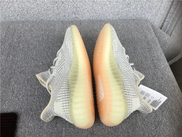 Yeezy Boost Lundmark Reflective' - Image 2