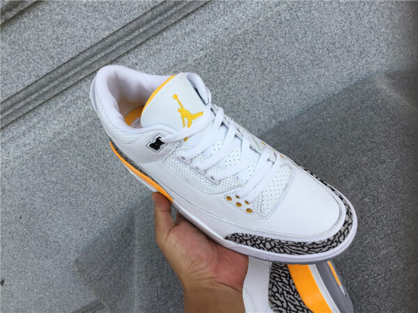 Wmns Air Jordan 3 Retro 'Laser Orange' - Image 5