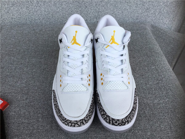 Wmns Air Jordan 3 Retro 'Laser Orange' - Image 14