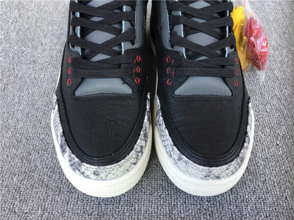 Air Jordan 3 Animal Pack 2.0 - Image 2