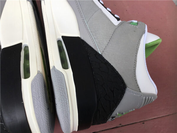 Air Jordan 3 Retro GS 'Chlorophyll' - Image 12
