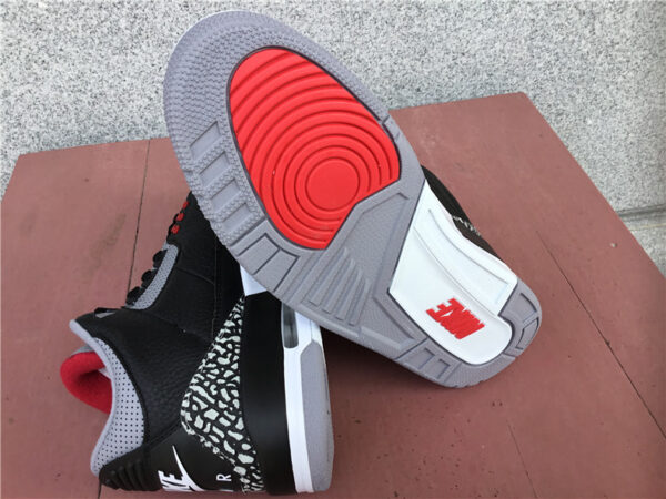 Air Jordan 3 Retro OG 'Black Cement' - Image 3