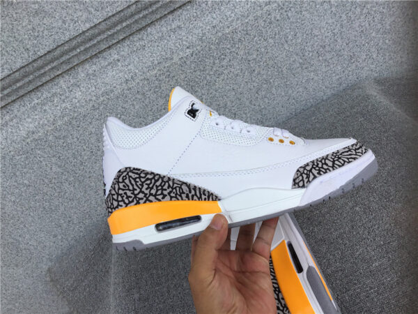 Wmns Air Jordan 3 Retro 'Laser Orange'