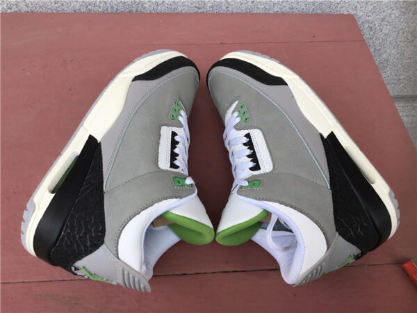 Air Jordan 3 Retro GS 'Chlorophyll' - Image 16