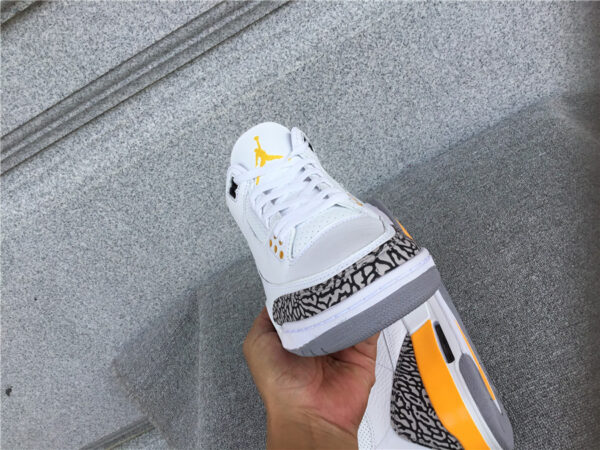 Wmns Air Jordan 3 Retro 'Laser Orange' - Image 17