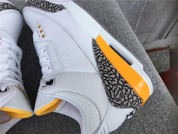 Wmns Air Jordan 3 Retro 'Laser Orange' - Image 21