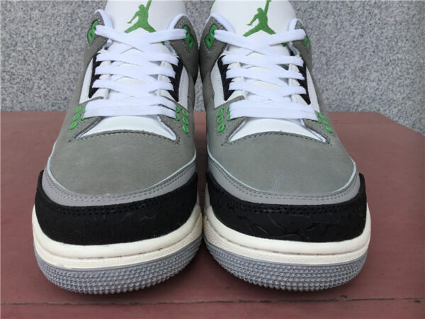 Air Jordan 3 Retro GS 'Chlorophyll' - Image 20